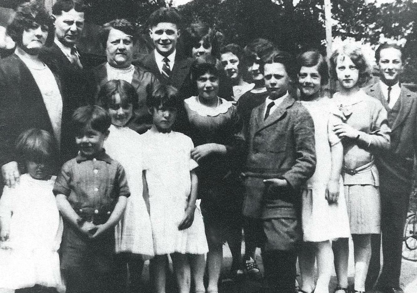 werebyrne.ca – Family Photos and Information